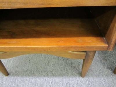  American of Martinsville Stylish Pair of American of Martinsville Walnut Nightstands Mid Century Modern