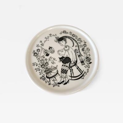  Arabia Lidded Dish from the Emilia series by Raija Uosikkinen
