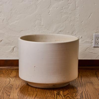  Architectural Pottery 1960s Architectural Pottery White Ceramic Planter Attributed to Lagardo Tackett