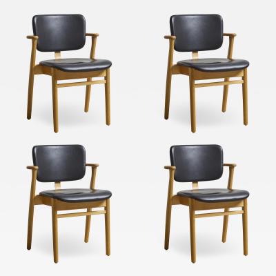  Artek Set of 4 Ilmari Tapiovaara Domus Chairs in Natural Oak and Leather for Artek