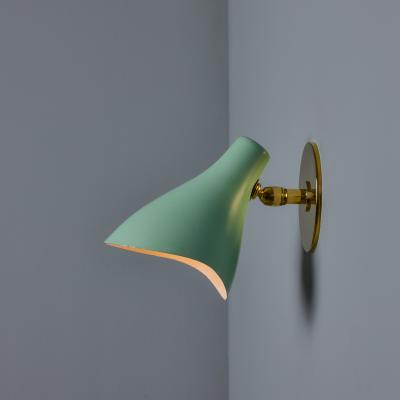  Arteluce 1950s Gino Sarfatti Model 10 sconce for Arteluce in Green