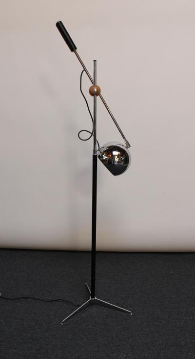  Arteluce Single Arm Counterbalance Chrome Globe Floor Lamp by Arteluce