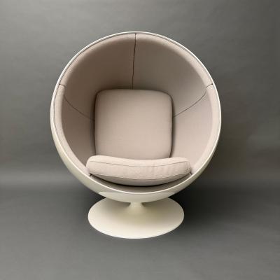  Asko Original Asko Ball Chair Eero Aarnio White and Gray Finland 1960s