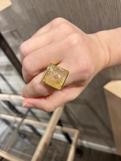  Atelier Tom Munsteiner 11 20 carat Golden Rutilated Quartz Satin Yellow Gold Ring Atelier Munsteiner
