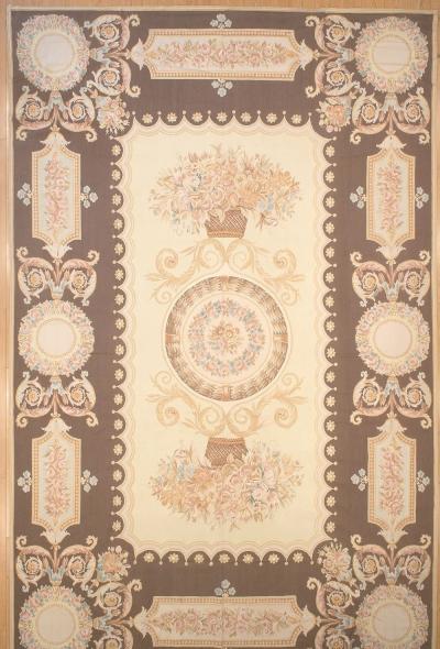  Aubusson 11 8 x 17 11 Aubusson Rug 87 Brown