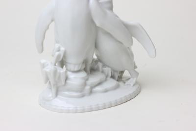  Augarten Porcelain Factory Augarten Porcelain Factory Figure of 2 Penguins 1930 Austria