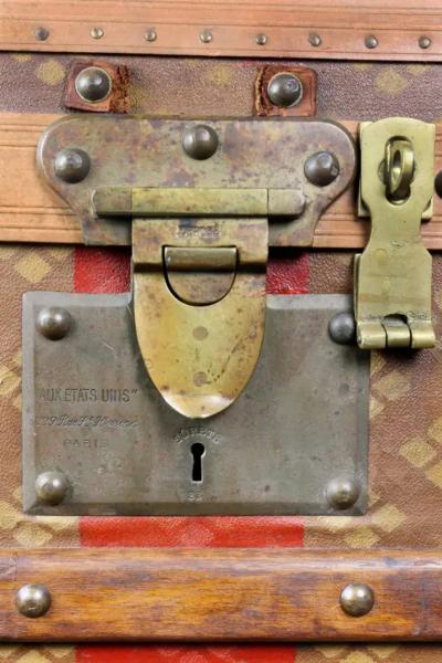  Aux Etats Unis French Steamer Trunk By Aux Etats Unis