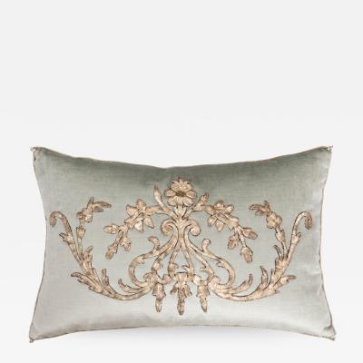  B VIZ Designs B Viz Design Antique Textile Pillow