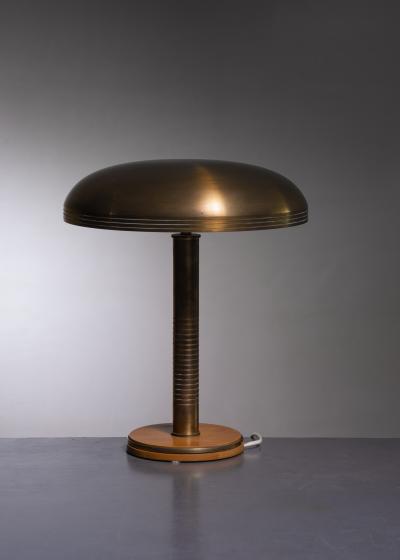  B hlmarks AB Bohlmarks Brass and wood table lamp