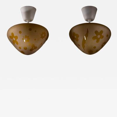  B hlmarks AB Bohlmarks Pair of B hlmarks pendants