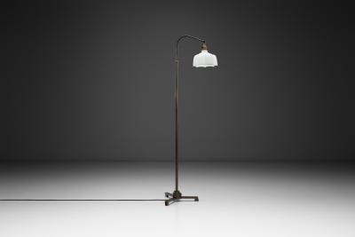  B hlmarks Model E103 Art Deco Floor Lamp by B hlmarks Sweden 1930s