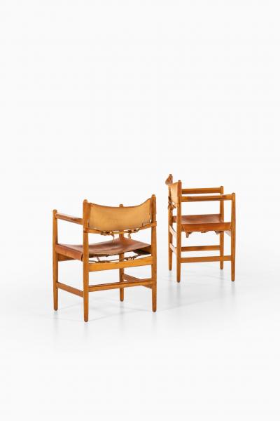  B rge Mogensen Borge Mogensen Armchairs Produced by Svensk Fur