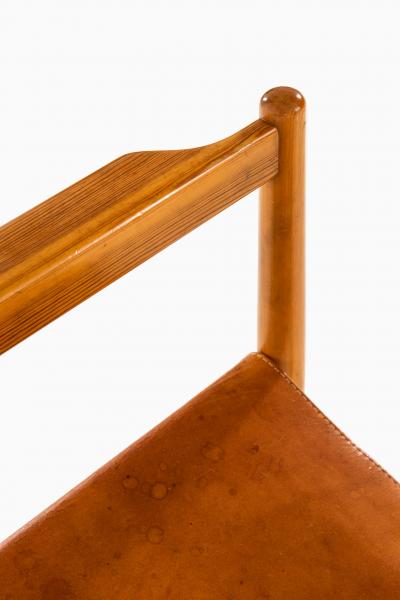  B rge Mogensen Borge Mogensen Armchairs Produced by Svensk Fur