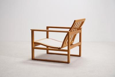  B rge Mogensen Borge Mogensen B RGE MOGENSEN OAK ARMCHAIR MODEL 2256