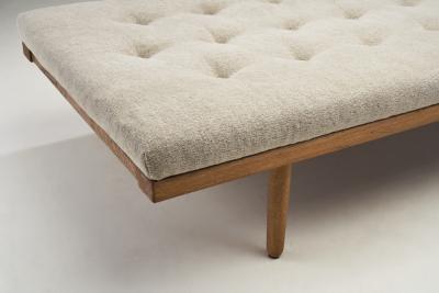 B rge Mogensen Borge Mogensen B rge Mogensen Oak Daybed Model 190 for Fredericia Denmark 1950s