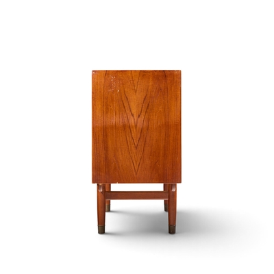  B rge Mogensen Borge Mogensen B rge Mogensen for S borg M belfabrik Mid Century Danish 8 Drawer Lowboy Dresser