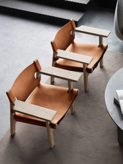  B rge Mogensen Borge Mogensen BORGE MOGENSEN SPANISH CHAIR IN NATURAL LEATHER AND OAK
