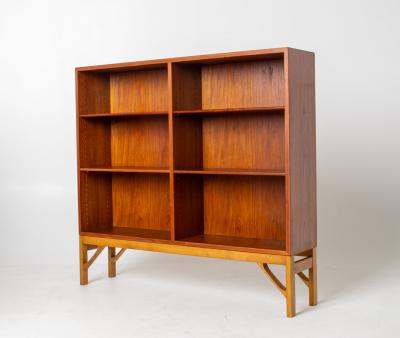  B rge Mogensen Borge Mogensen Borge Mogensen BookSelves in Teak and Oak Pair Available 