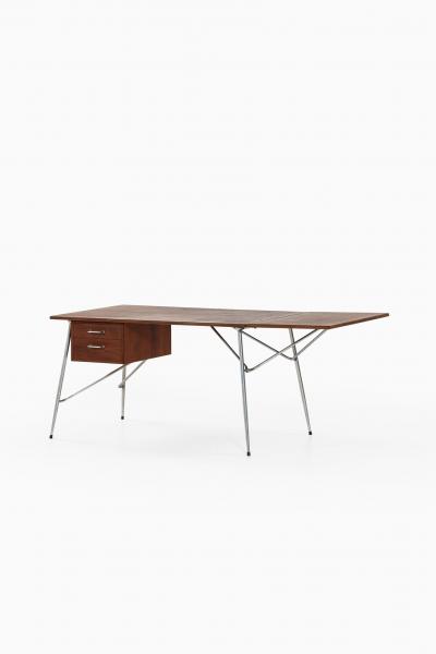  B rge Mogensen Borge Mogensen Desk Produced by S borg M bler