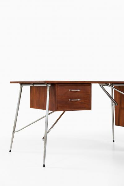  B rge Mogensen Borge Mogensen Desk Produced by S borg M bler