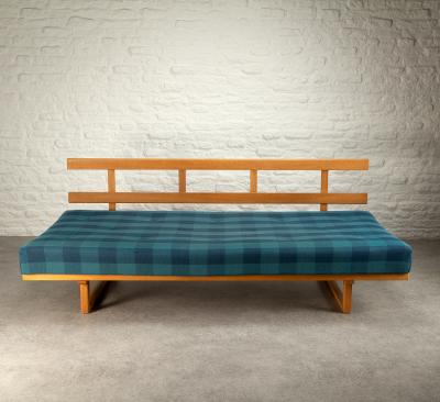B rge Mogensen Borge Mogensen Model BM4312 Daybed Sofa by B rge Mogensen Denmark 1960s