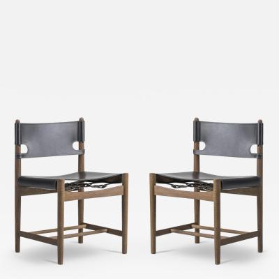  B rge Mogensen Borge Mogensen PAIR OF BORGE MOGENSEN SPANISH DINING CHAIR IN SMOKED OAK WITHOUT ARM