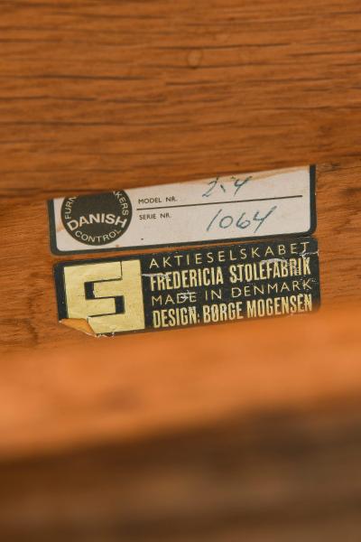  B rge Mogensen Borge Mogensen Pair of Easy Chairs with Stools in Oak and Brass by B rge Mogensen 1950s