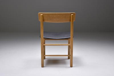  B rge Mogensen Borge Mogensen Scandinavian design B rge Mogensen Modern Dining Chairs in Oak 1960s