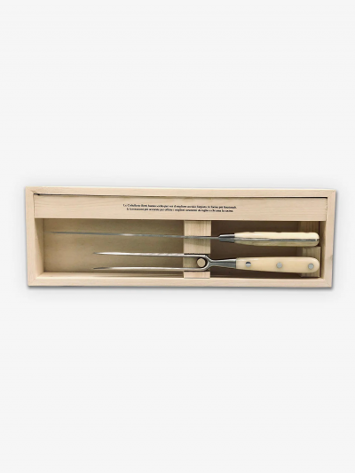  BERTI CARVING SET IN WHITE LUCITE HANDLES WITH WOOD BLOCK