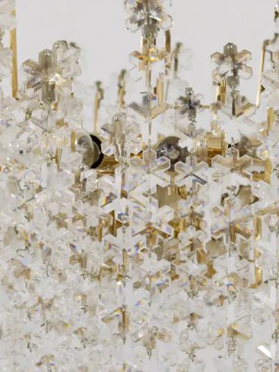  Bakalowits Sohne Bakalowits Vienna Gold Plated Snowflake Crystal Glass Brass Chandelier 1970s