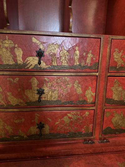  Baker Furniture Company EXCEPTIONAL RED GOLD LACQUER SCENIC CHINOISERIE SECRETARY DESK BY BAKER