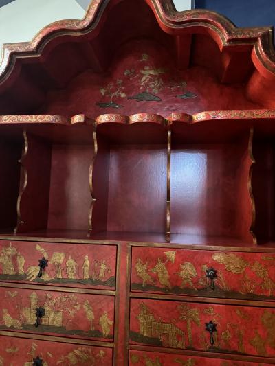  Baker Furniture Company EXCEPTIONAL RED GOLD LACQUER SCENIC CHINOISERIE SECRETARY DESK BY BAKER