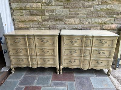  Baker Furniture Company Vintage Pair Baker French Country Louis XV Style Bachelor Chests