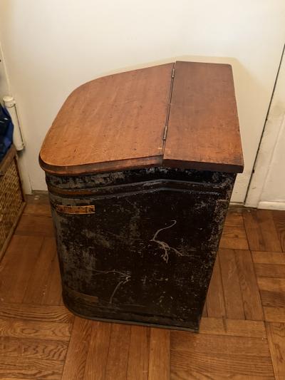 Bartlett Son Bristol 19TH CENTURY BRITISH TOILE WOOD TEA BIN