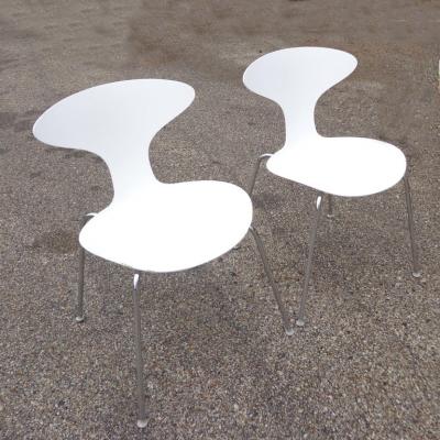  Bernhardt Design Set of 12 Bernhardt Orbit Dining Chairs by Russ Lovegrove
