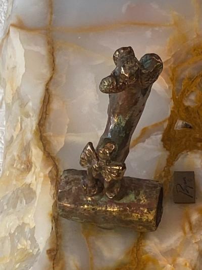  Bijan MODERN BRONZE AND ONYX PIERROT WITH UMBRELLA AND POODLE SCULPTURE BY BIJAN