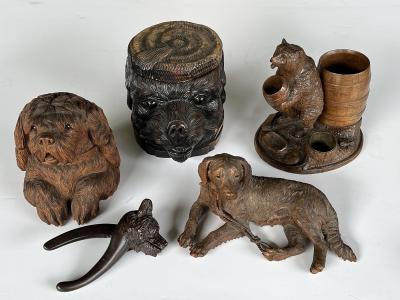  Black Forest 19th Century Black Forest Cigar Holder of a Bear Holding a Barrel