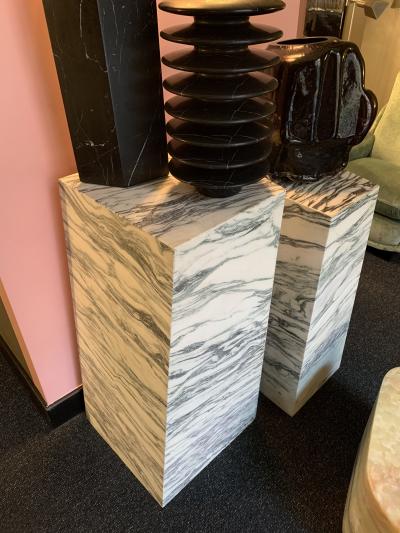  Blend Roma Handcrafted Plinths in Honeycomb and Marble Italy 2022