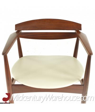  Bramin M bler John Sylvester J rgen Matz for Bramin Mobler Rosewood Arm Chairs Pair