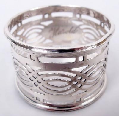  Britton Gould Co Set of 6 English Art Deco Classical Sterling Silver Napkin Rings 1926
