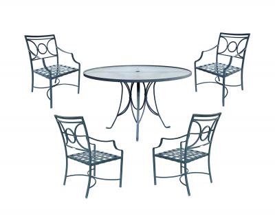  Brown Jordan Furniture Vintage Brown Jordan Aluminum Round Table with Four Arm Chairs