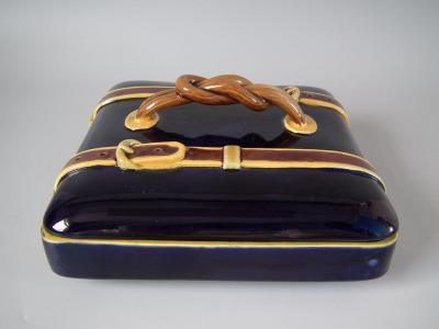  Brown Westhead Moore Co Brown Westhead Moore and Co Majolica Belted Suitcase Box and Cover