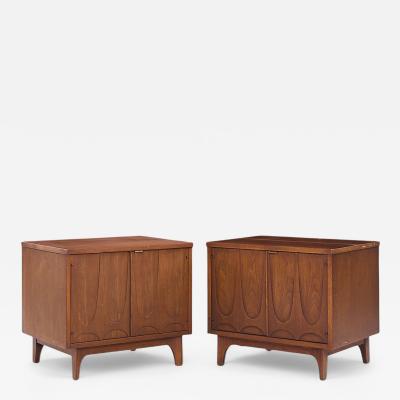  Broyhill Brasilia Broyhill Brasilia Mid Century Walnut Commode Nightstands Pair