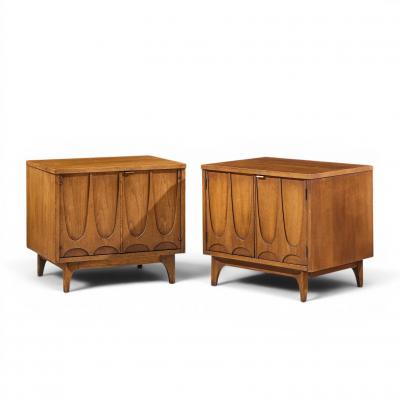  Broyhill Brasilia Broyhill Brasilia Mid Century Walnut Commode Nightstands Pair
