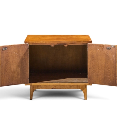  Broyhill Brasilia Broyhill Brasilia Mid Century Walnut Commode Nightstands Pair