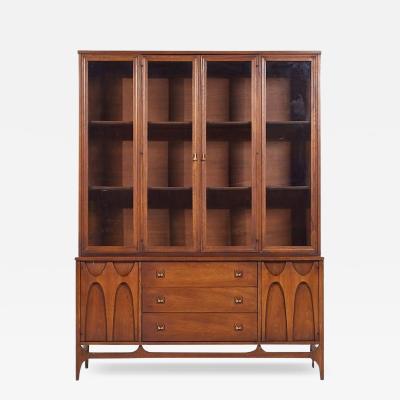  Broyhill Brasilia Broyhill Brasilia Mid Century Walnut Credenza and Hutch