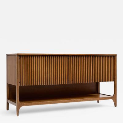  Broyhill Brasilia Broyhill Brasilia Mid Century Walnut Fluted Credenza