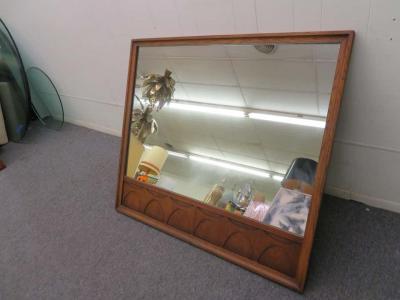  Broyhill Brasilia Handsome Broyhill Brasilia Walnut Mirror Mid Century Modern