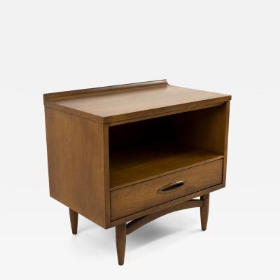  Broyhill Furniture Broyhill Sculptra Mid Century Walnut Nightstand