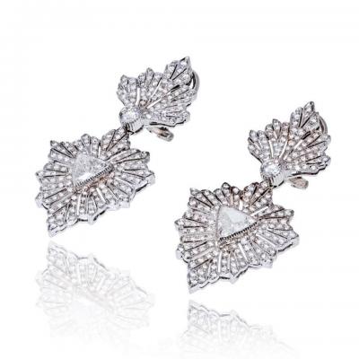  Buccellati Buccellati Chandelier 18K WG Diamond Drop Round Cut And Trilliant Cut Earrings